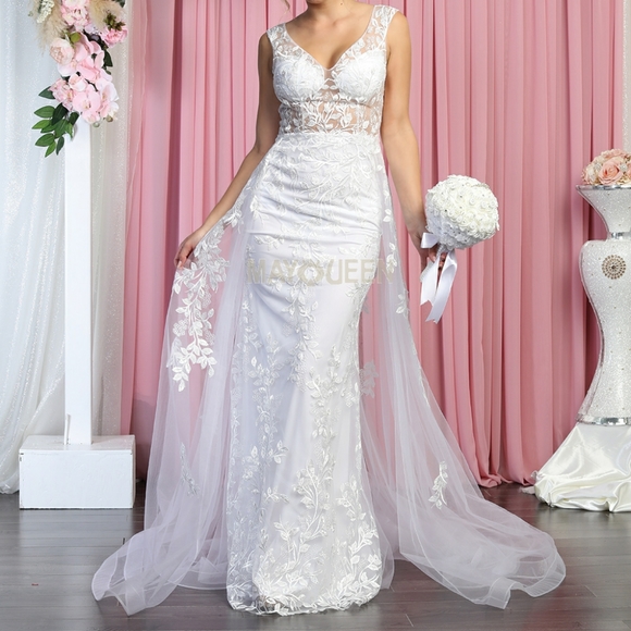 Dresses & Skirts - New long v neck sleeveless mermaid organza lace wedding dress,bridal gown